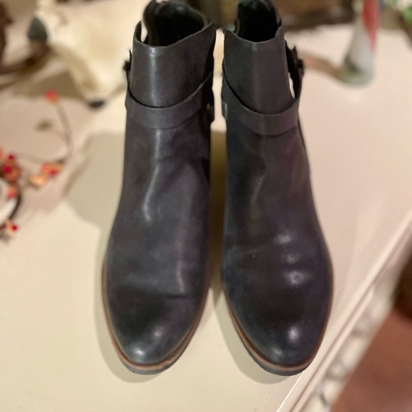 Korks Ankle Boot Contrast Suede Leather Heels Black Size 11 M Moto Grunge Goth - Picture 2 of 10